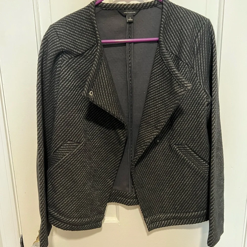 Ann Taylor jacket - Picture 1 of 4